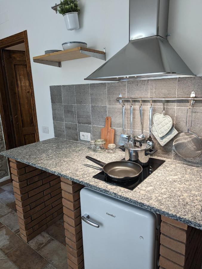Antica Osteria Apartments ดองโก ภายนอก รูปภาพ